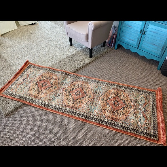 Threshold floral woven accent runner - Picture 1 of 3